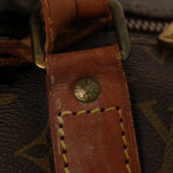 LOUIS VUITTON Monogram Keepall 50 Boston Bag - Picture 9 of 16